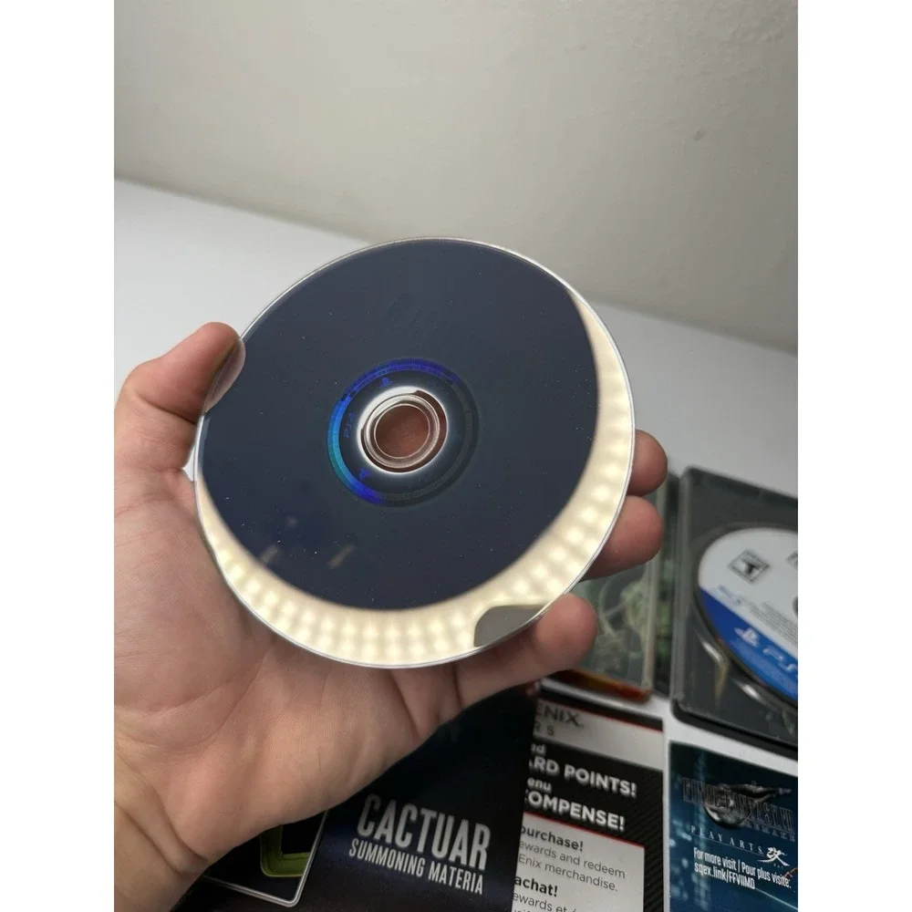 Final Fantasy VII Remake Steelbook Sony PlayStation 4 PS4 Play Disc & Data Disc